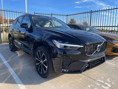 New 2025 Volvo XC60 B5 Plus w/ Protection Package Premier