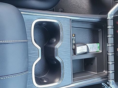 New 2025 GMC Acadia Elevation w/ Elevation Premium Package image 34