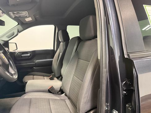 Used 2023 Chevrolet Silverado 1500 Custom image 59
