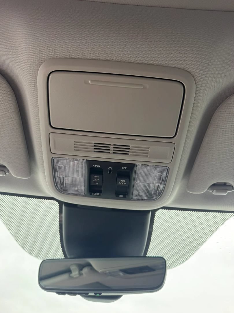 Used 2026 Honda Odyssey EX-L image 26