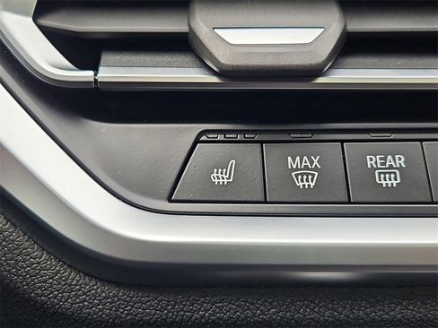 Used 2022 BMW M4 xDrive Competition w/ Executive Package image 22