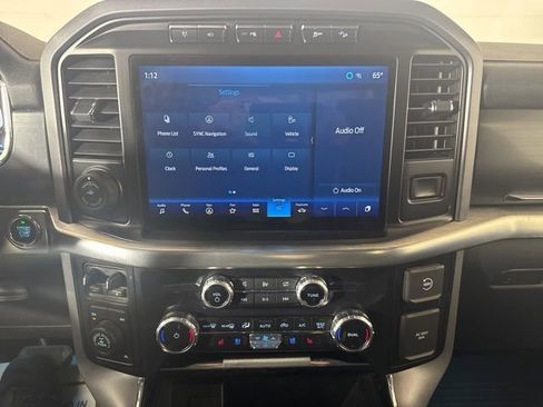 Used 2023 Ford F150 Lariat w/ Trailer Tow Package AWD/4WD image 15