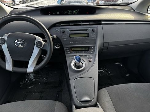 Used 2011 Toyota Prius Two image 2