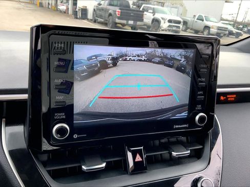 Used 2022 Toyota Corolla SE image 26