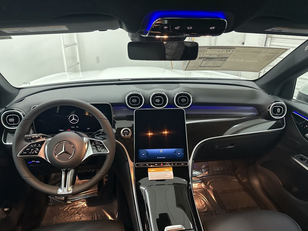 Used 2026 Mercedes-Benz GLC 300 image 18