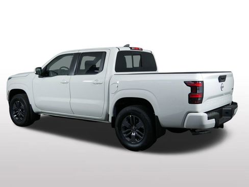 New 2026 Nissan Frontier SV w/ All-Weather Content Package AWD/4WD image 8