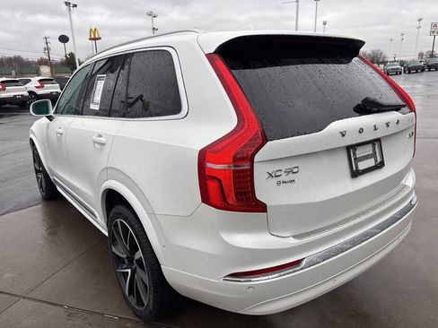 Certified 2023 Volvo XC90 B5 Plus w/ Protection Package Premier image 8