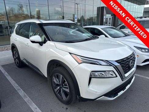 Certified 2023 Nissan Rogue Platinum w/ Platinum Premium Package image 2