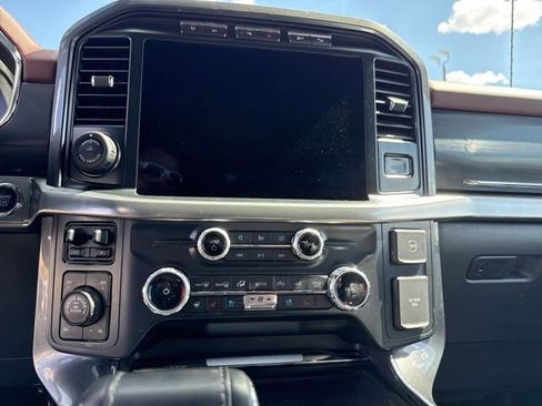 Certified 2022 Ford F150 Lariat w/ Equipment Group 502A High AWD/4WD image 15