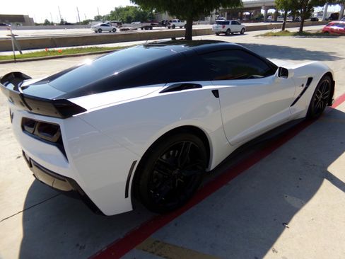Used 2016 Chevrolet Corvette Stingray Coupe w/ 2LT Preferred Equipment Group RWD image 5