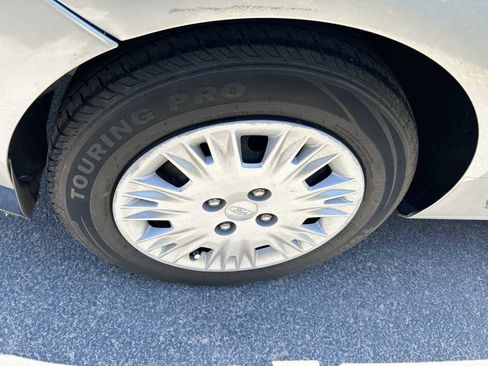 Used 2017 Ford Fiesta S image 24