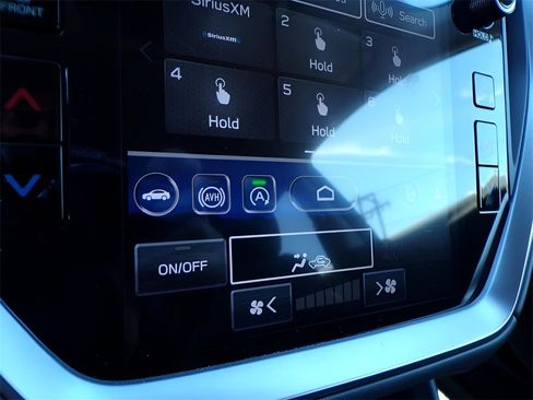 Certified 2025 Subaru Crosstrek 2.0i Premium image 21