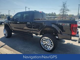 Used 2021 Ford F250 Lariat w/ Lariat Ultimate Package video 2