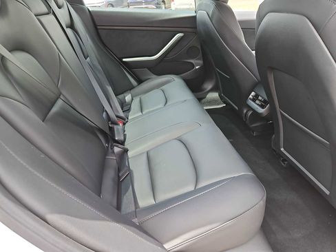 Used 2023 Tesla Model 3 Standard Range RWD image 18