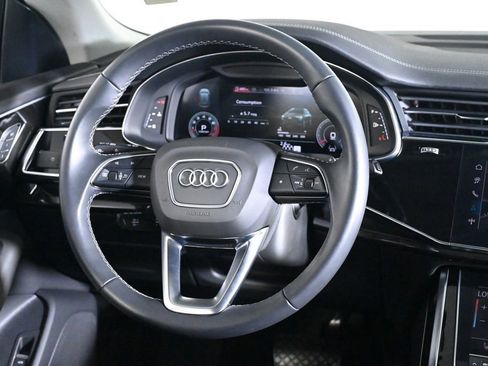 Used 2025 Audi Q8 Premium w/ Convenience Package AWD/4WD image 10