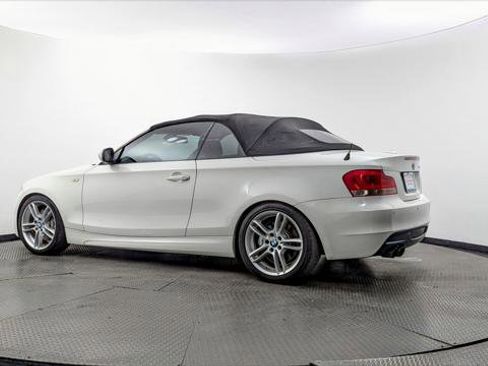 Used 2013 BMW 135i Convertible image 26