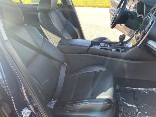 Used 2023 Nissan Maxima SV w/ Floor Mat Group FWD image 20