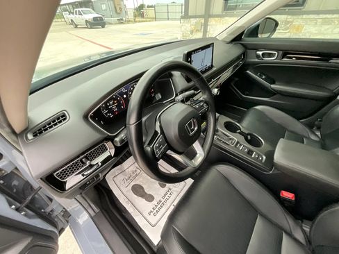Used 2024 Honda Civic Touring image 36