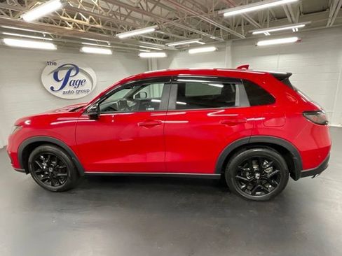 Certified 2024 Honda HR-V Sport image 2
