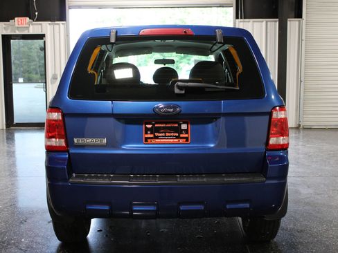Used 2008 Ford Escape XLS FWD image 4