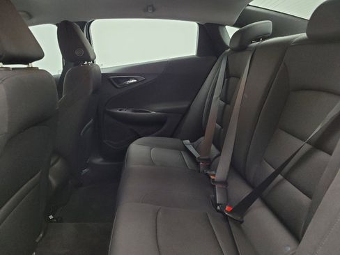Used 2021 Chevrolet Malibu LS w/ Driver Confidence Package II FWD image 18