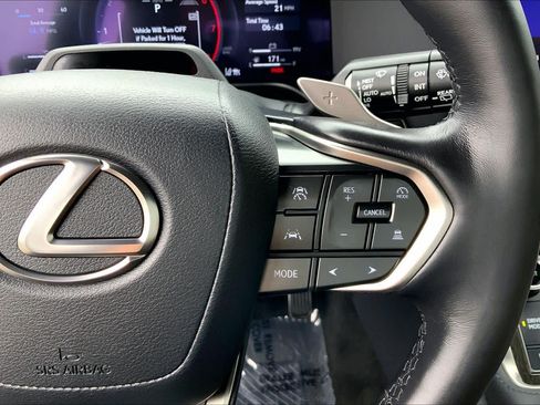 Certified 2024 Lexus GX 550 w/ Accessory Package (2T) AWD/4WD image 25