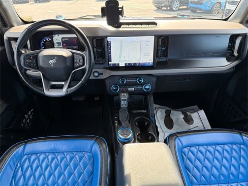 Used 2023 Ford Bronco Wildtrak image 23