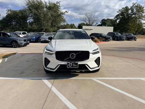 Used 2026 Volvo XC60 B5 Plus w/ Protection Package Premier AWD/4WD image 8
