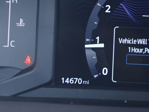 Certified 2025 Toyota Tacoma SR5 RWD image 21