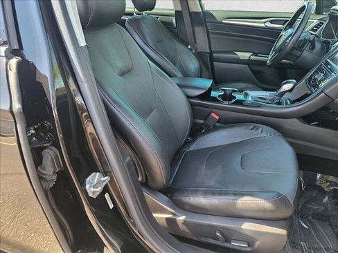 Used 2014 Ford Fusion Titanium FWD image 17