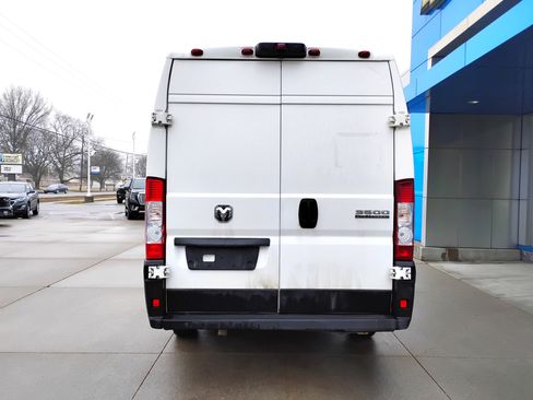 Used 2023 RAM ProMaster 3500 w/ Convenience Group FWD image 18