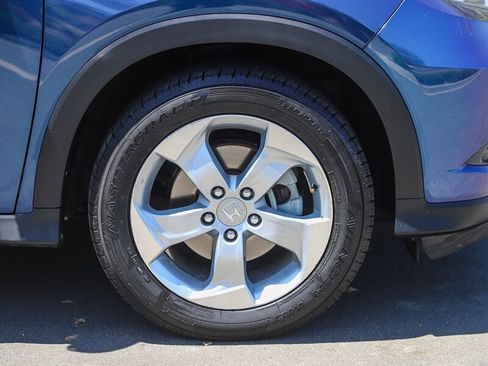 Used 2016 Honda HR-V EX image 11