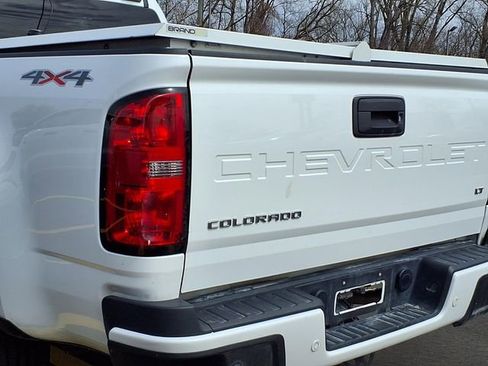 Used 2022 Chevrolet Colorado LT w/ Fleet Safety Package image 20