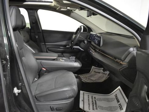 Certified 2025 Nissan Ariya AWD image 38