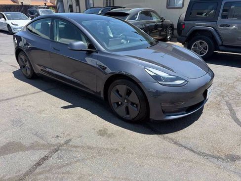 Used 2023 Tesla Model 3 Standard Range RWD image 10