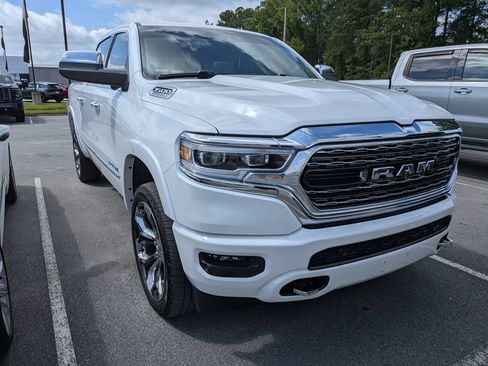 Used 2022 RAM 1500 Limited AWD/4WD image 13