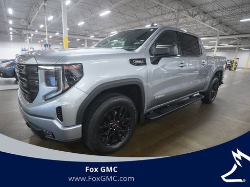 Used 2025 GMC Sierra 1500 Elevation AWD/4WD image 1