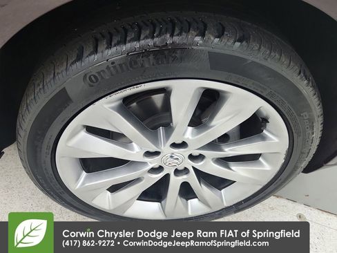 Used 2023 Buick Envision Avenir image 27