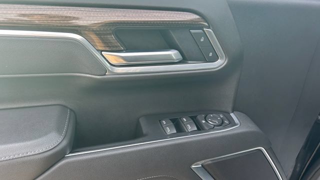 Certified 2026 Chevrolet Silverado 1500 RST AWD/4WD image 14