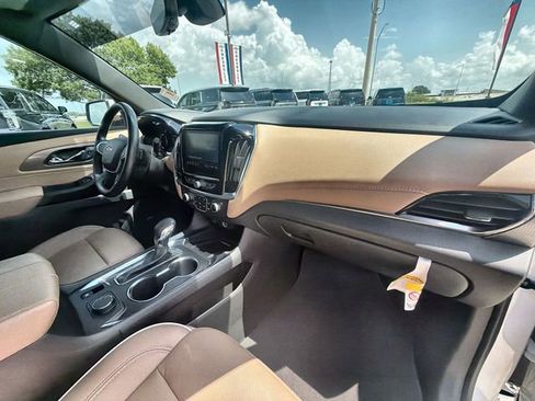 Used 2023 Chevrolet Traverse Premier w/ LPO, Cargo Package FWD image 28