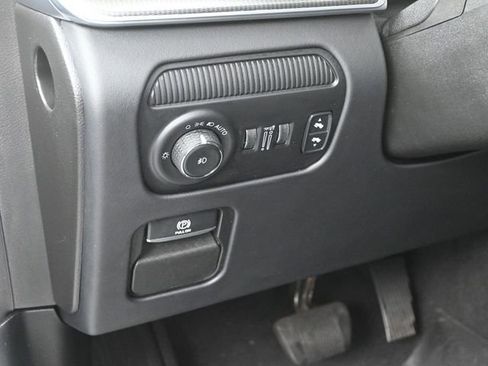 Used 2024 Jeep Grand Wagoneer L Series III w/ Quick Order Packagew 28T image 15