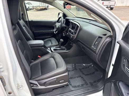 Used 2021 GMC Canyon AT4 w/ Driver Alert Package image 23