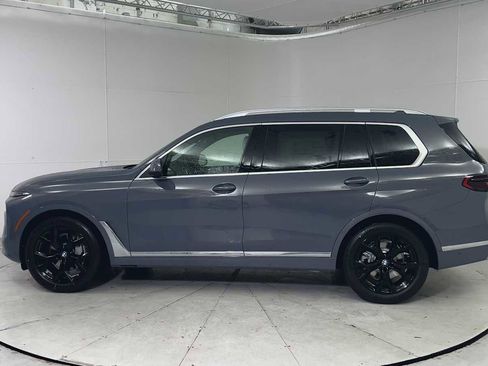 New 2026 BMW X7 xDrive40i image 5