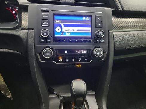 Used 2019 Honda Civic Sport image 21