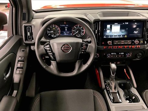 New 2025 Nissan Frontier PRO-4X image 20