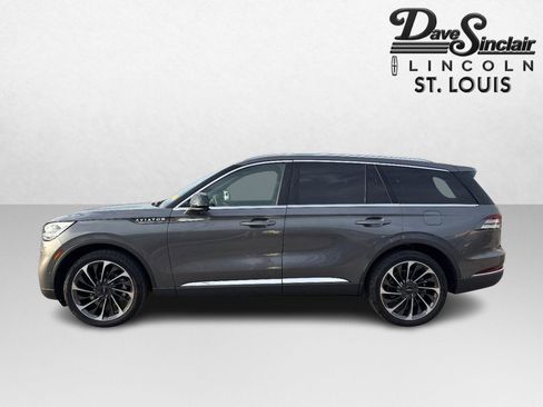 Used 2022 Lincoln Aviator Reserve w/ Equipment Group 201A image 6