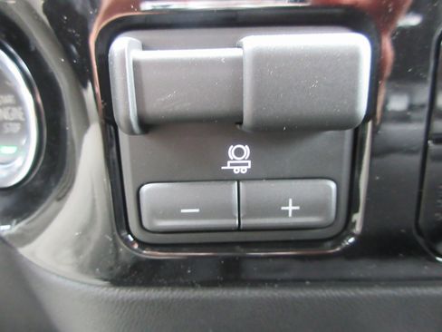 New 2026 GMC Sierra 1500 SLE w/ Max Trailering Package image 19