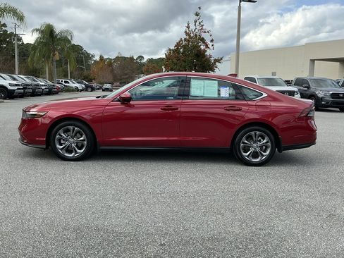 Certified 2024 Honda Accord EX image 4