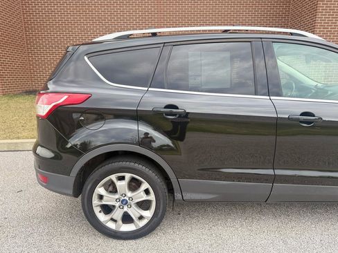 Used 2014 Ford Escape Titanium image 20