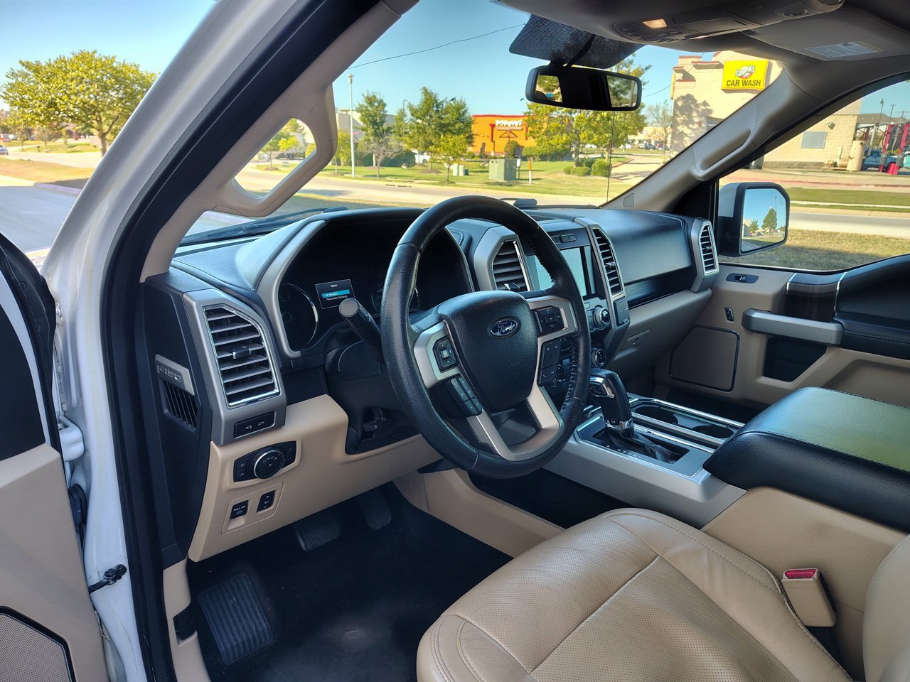 Used 2016 Ford F150 Lariat w/ Equipment Group 501A Mid AWD/4WD image 23